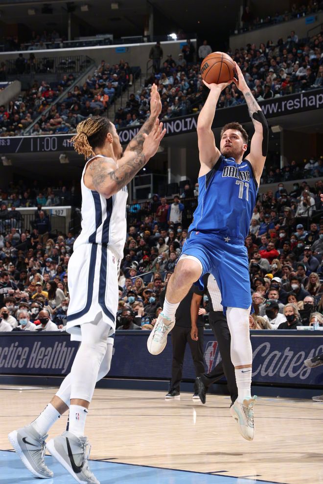 金年会官方网站-美媒预测新赛季十人首进nba全明星